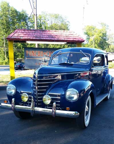 1939 Plymouth P8